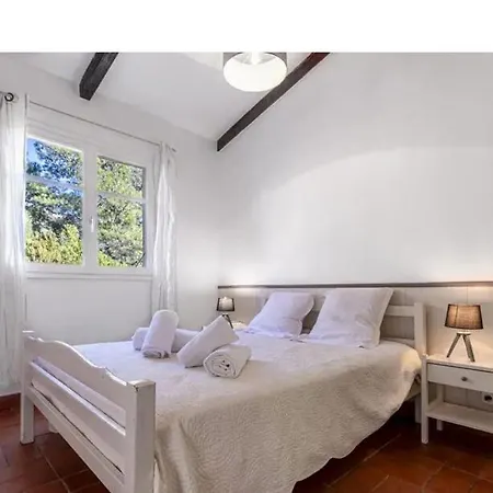 Дом отдыха Lavezzi F2 2-4 Pers Rondinara,