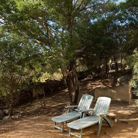 Lavezzi F2 2-4 Pers Rondinara, * Бонифачо