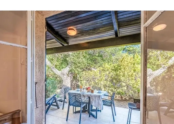 Lavezzi F2 2-4 Pers Rondinara, * Bonifacio (Corsica)