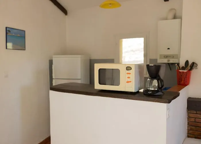 Lavezzi F2 2-4 Pers Rondinara, * Bonifacio (Corsica)