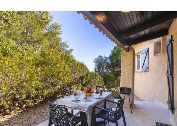 Lavezzi F2 2-4 Pers Rondinara, Hébergement de vacances Bonifacio (Corsica)