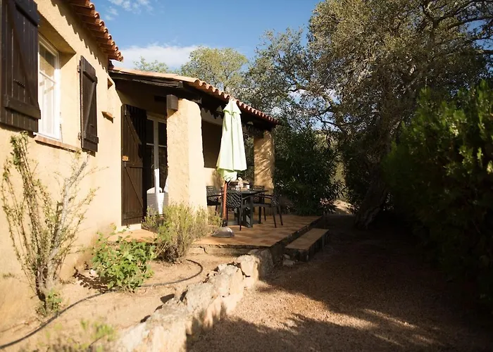 Lavezzi F2 2-4 Pers Rondinara, Bonifacio (Corsica)