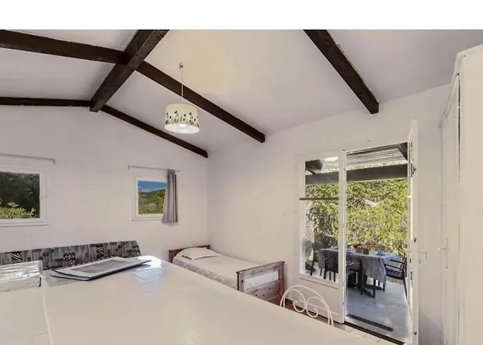 Hébergement de vacances Lavezzi F2 2-4 Pers Rondinara, Bonifacio (Corsica)